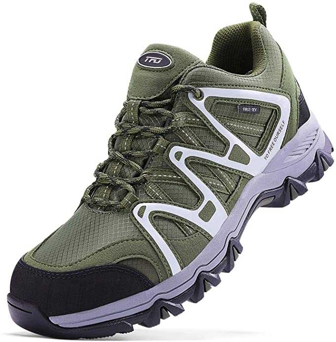 Breathable mesh lining. 5mm lug depth